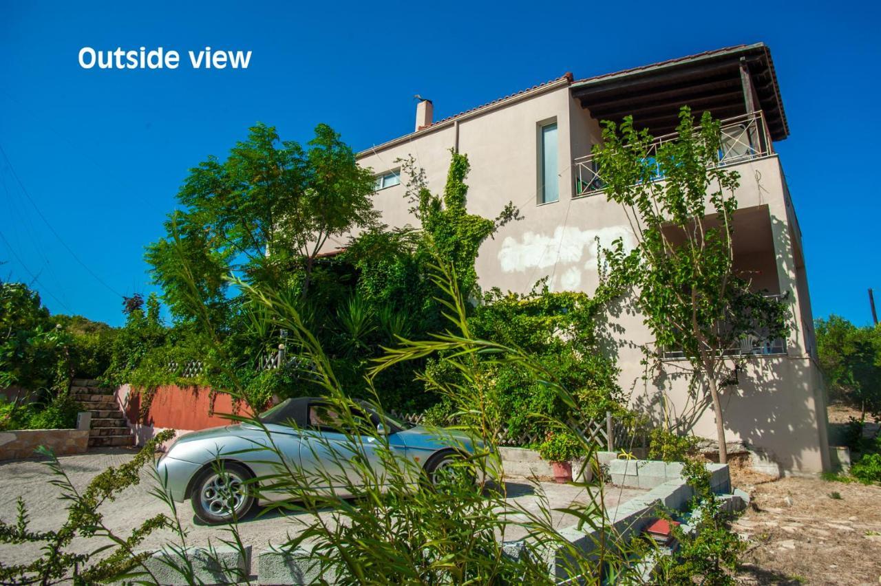Helmata Villa With Privecy Argostolion Exterior foto